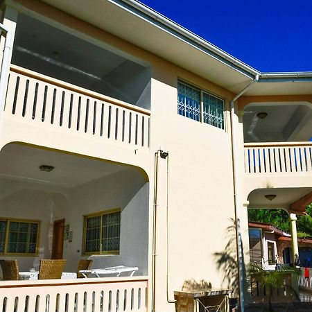 Korrine'S Cottage Horizon Beau Vallon  Exterior foto